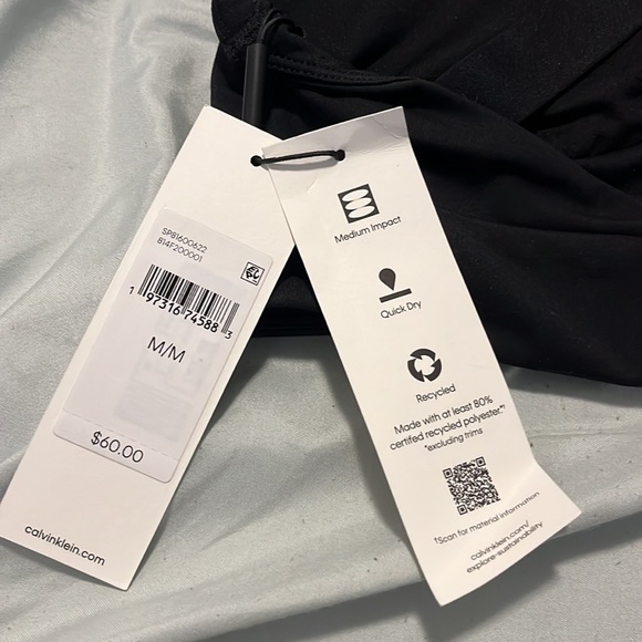 Calvin Klein black medium-impact sports bra(BRAND NEW) - Picture 3 of 3
